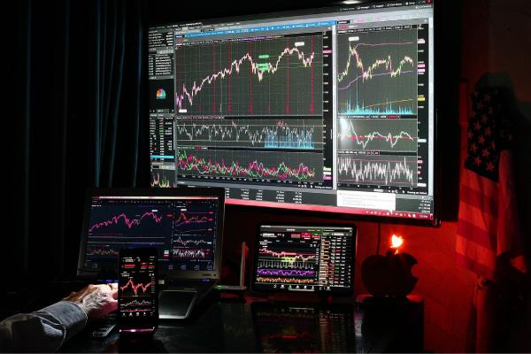 Here we go！罗马诺：坎塞洛再次租借加盟巴萨至赛季结束