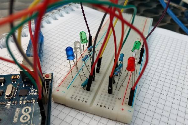 打进绝平进球，恩佐当选与曼城一役切尔西队内最佳球员