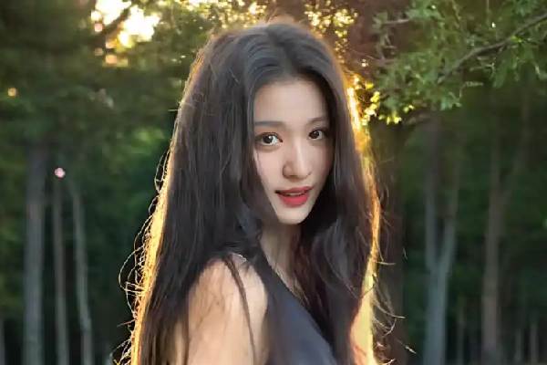 迪马：热那亚也正式报价胜利门将本托，将和西汉姆联竞争