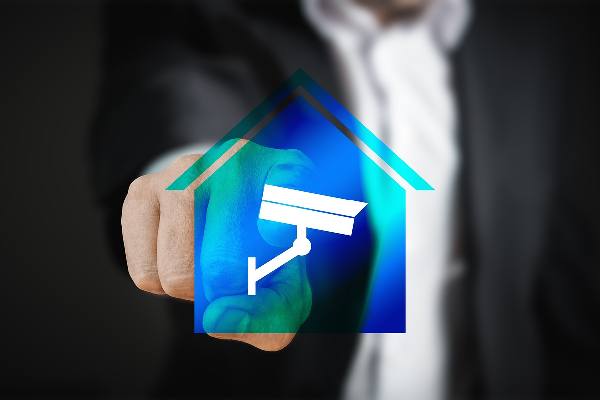 金融专家：曼联冬窗即使不出售球员，仍能有1亿英镑操作空间